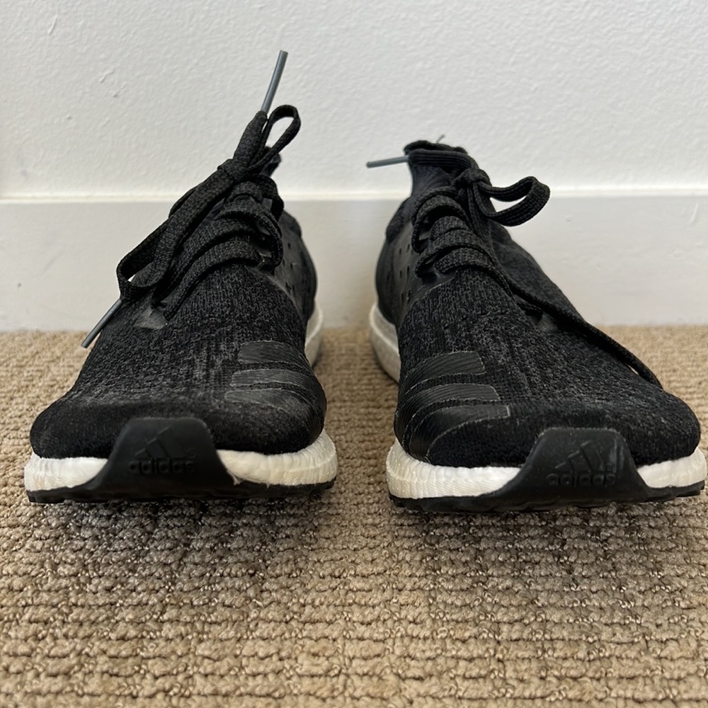 Adidas UltraBoost Uncaged Carbon, Size 10, Limited Edition - Picture 6 of 6
